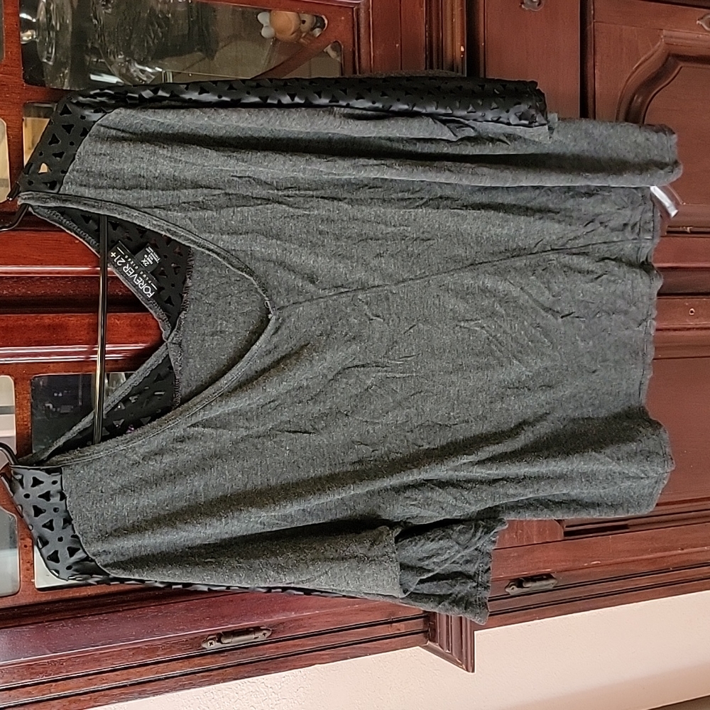 Forever 21 top, grey and black, cut out top size 2x